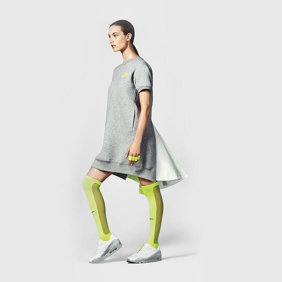 Nike sacai dress Clearance